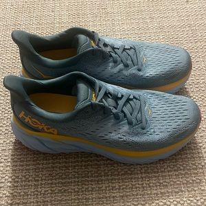 Men’s HOKA shoe. New 9.5